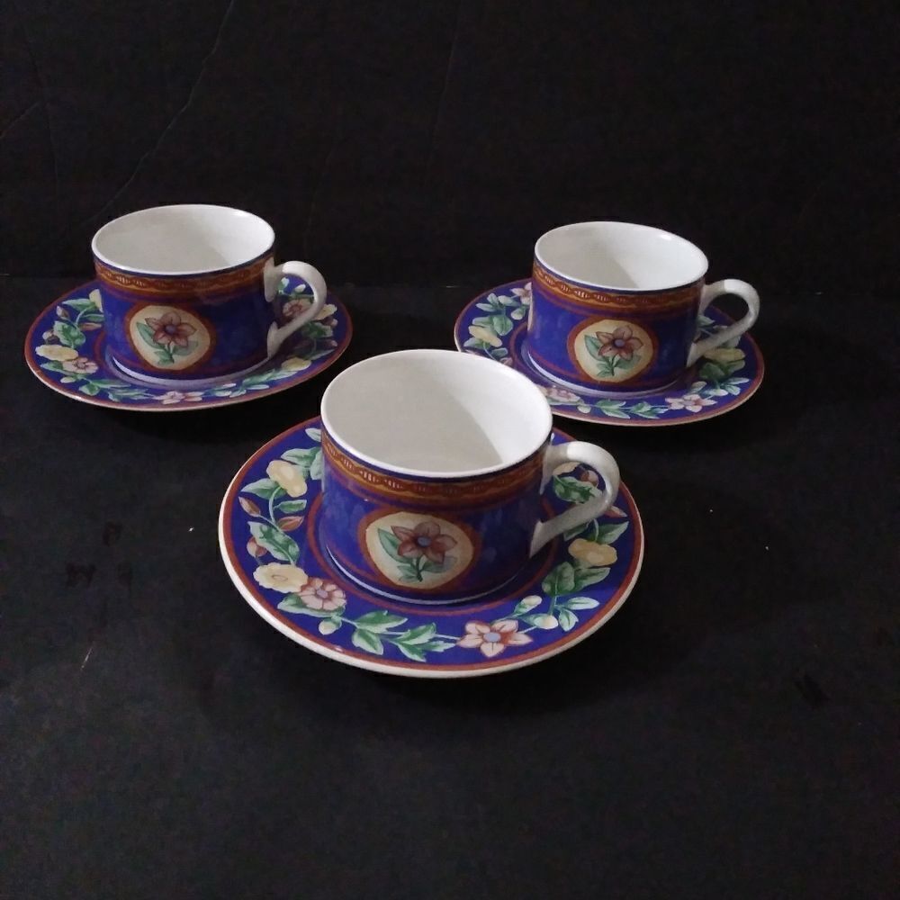 Sango Avignon Cups And Saucers Set